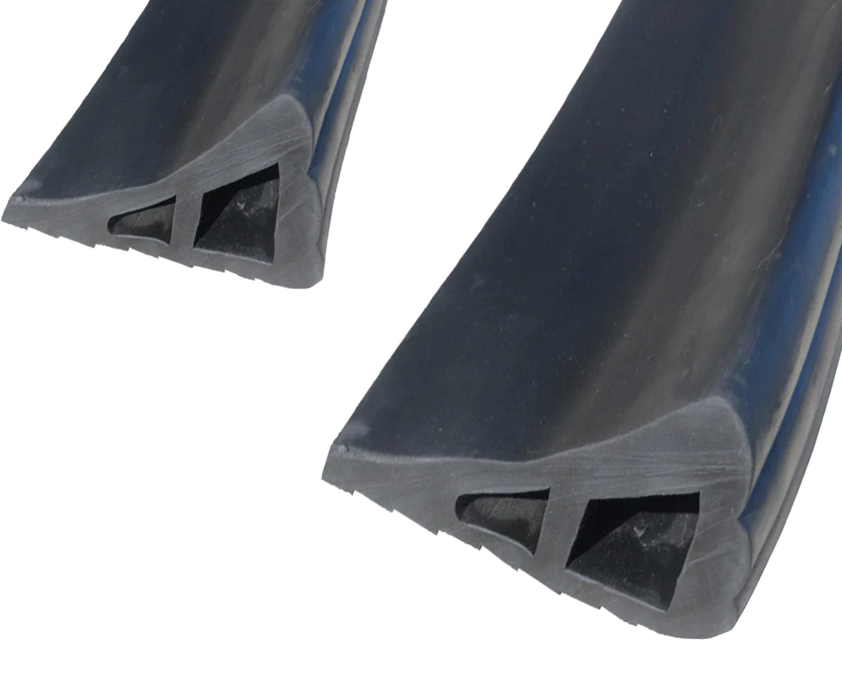 Rubber Wheel Chock - 157 x 72 x 1000mm