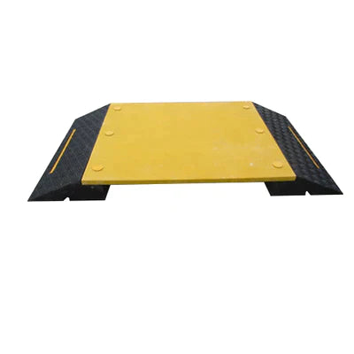 Pedestrian Hose and Cable Ramp - 1560mm x 880mm x 125mm