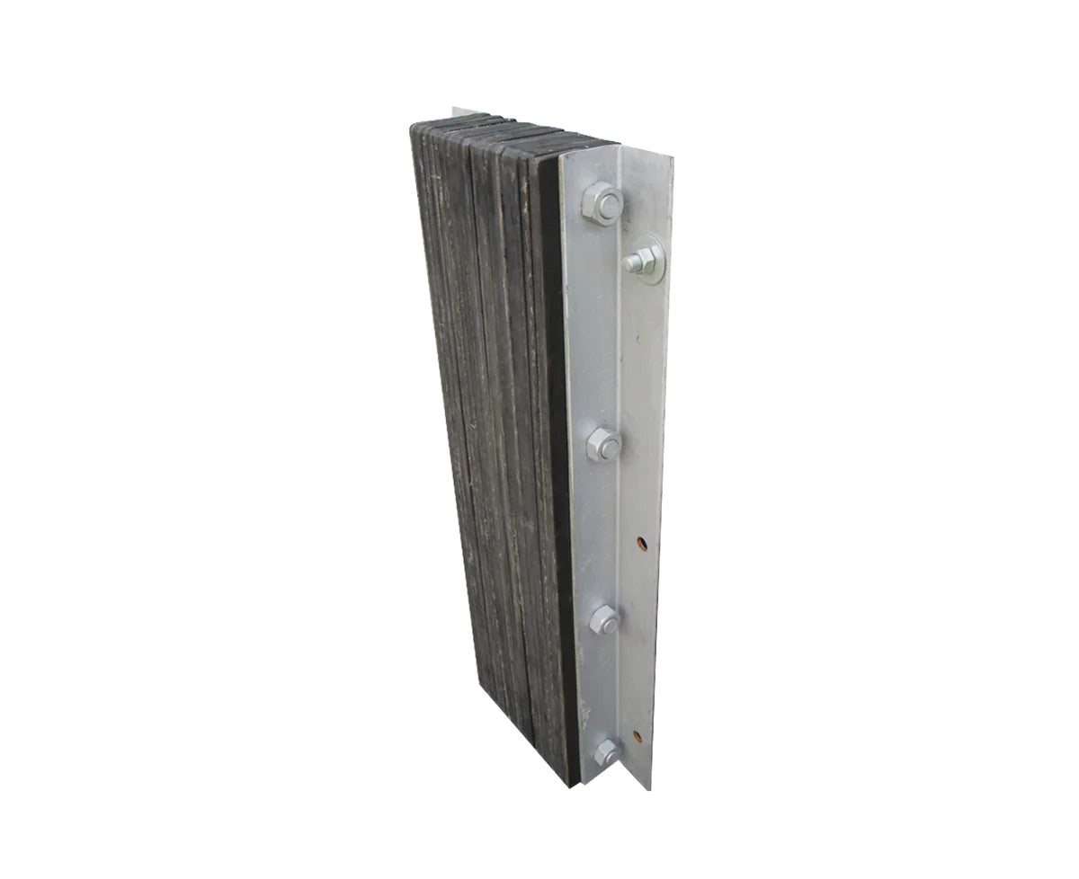 Dock Laminated Rubber Conveyor - 900 x 400 x 105mm