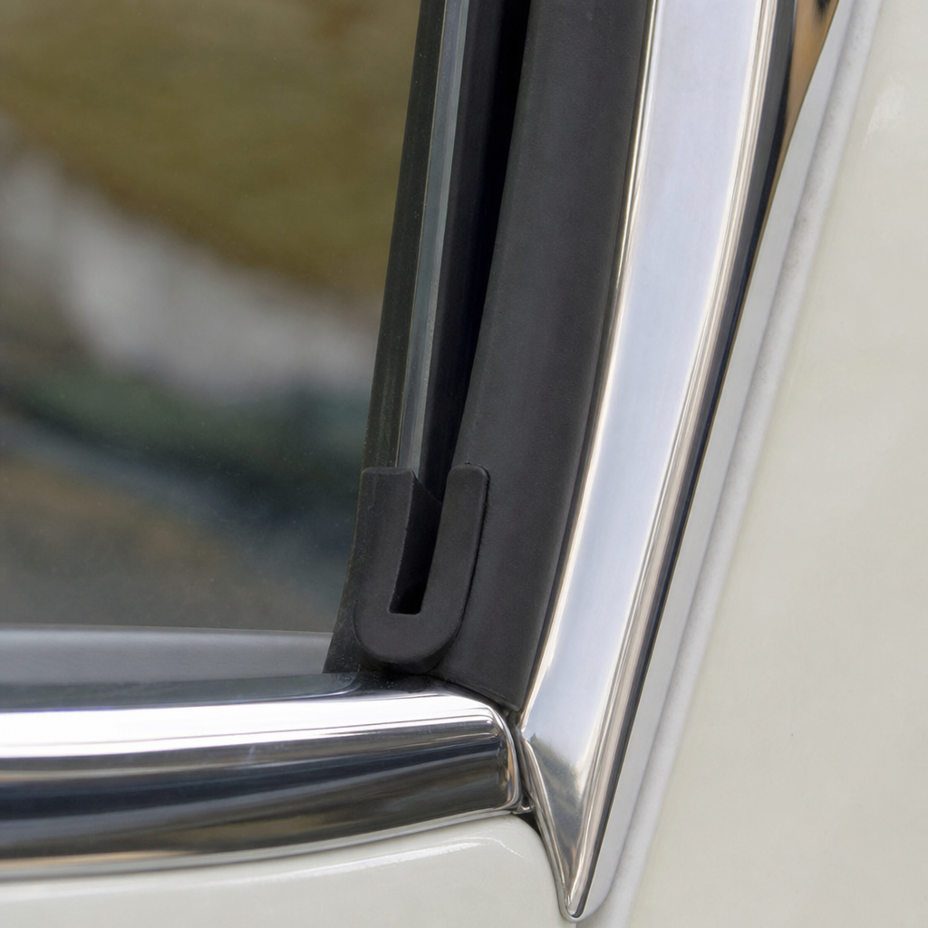 U Channel Profile – Black EPDM, 7mm x 10mm