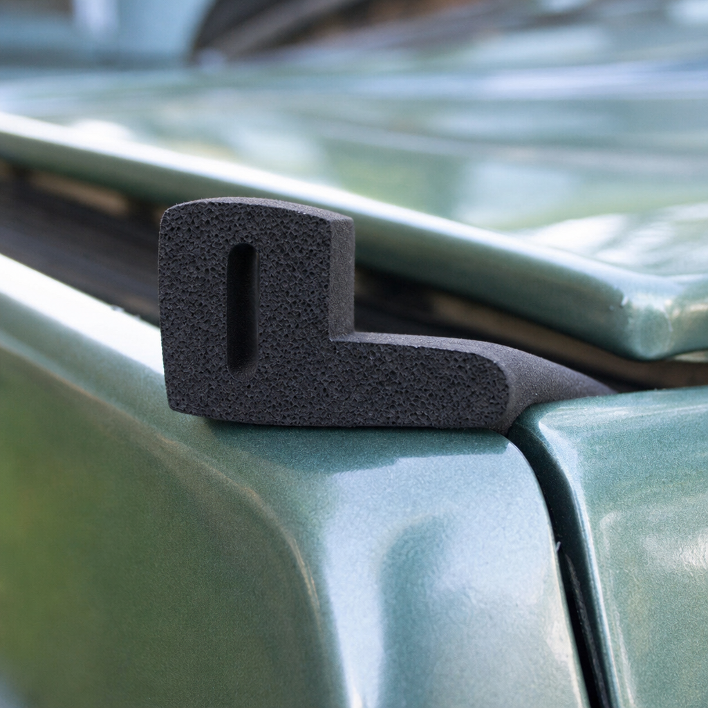 Sponge Rubber Seal – Fits MG MGB (Bonnet & Radiator)