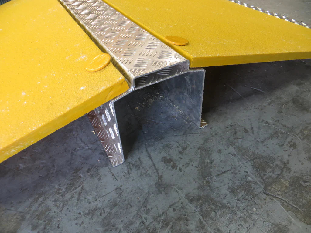 Pedestrian Hose & Cable Ramp | 2080 x 995 x 235mm | Up to 200mm Cables | 200kg Rated