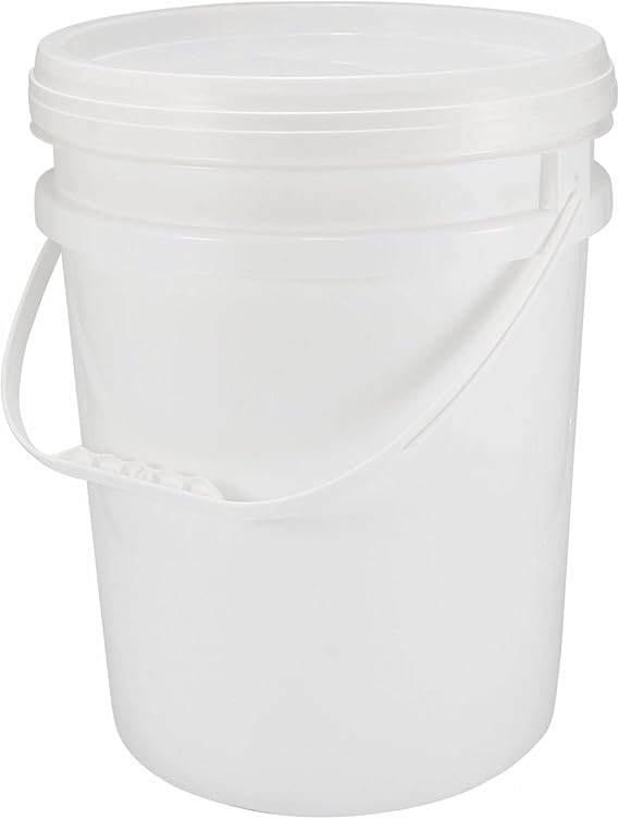 White Heavyweight Plastic Pail – Durable Bucket with Sturdy Handle for Multi-Purpose Use