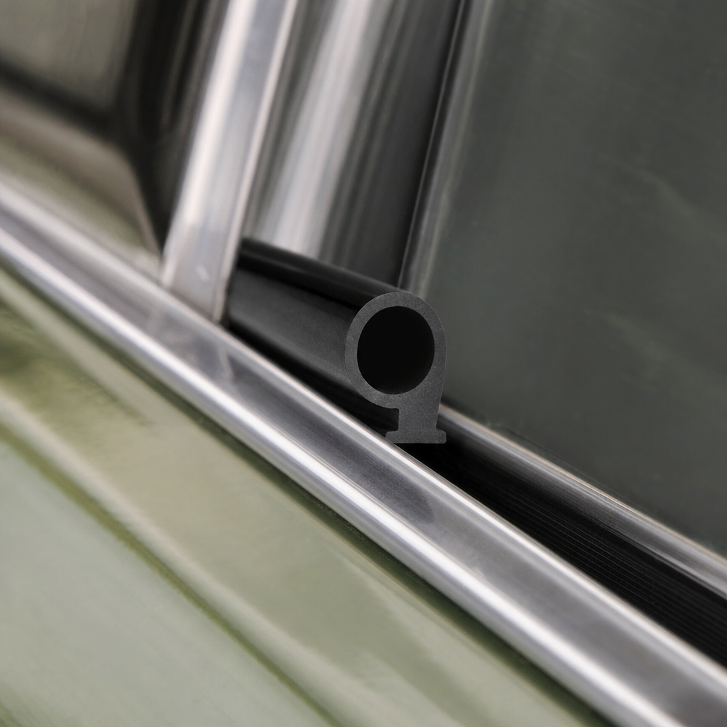 Door Seal – Fits Various Classic Cars (19mm x 20mm)