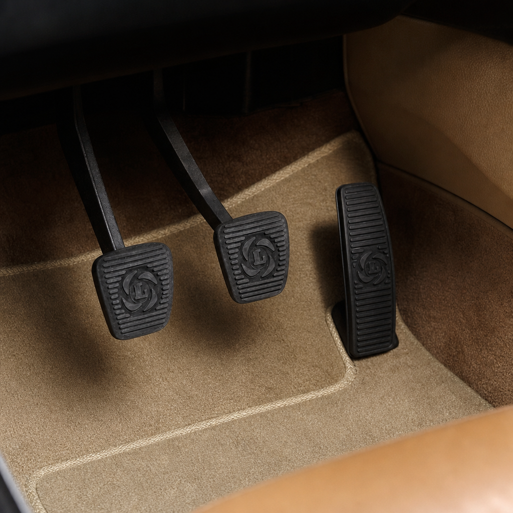 Pedal Set – Fits Triumph Dolomite (Accelerator, Brake, Clutch)