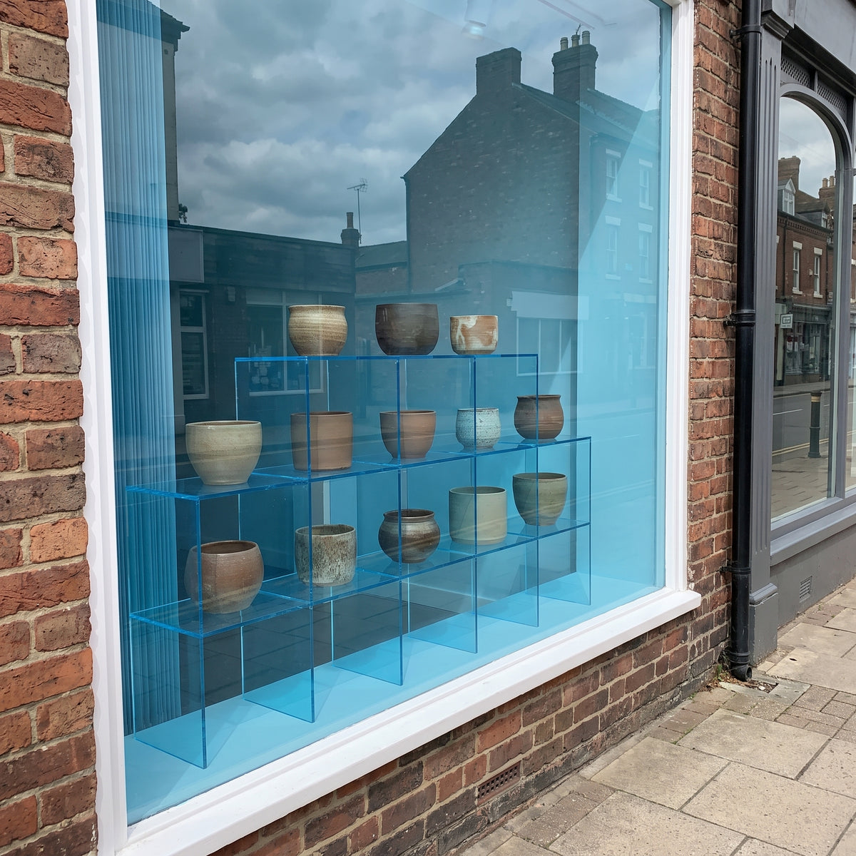 Blue 7704 transparent Perspex display shelves